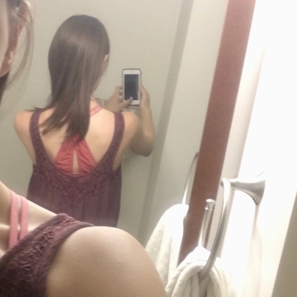american eagle flowy tank top - Picture 4 of 4